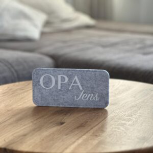 Brillenetui mit Namen personalisiert, Filz, Aufbewahrung, Schutz, Oma, Opa, Geburtstag, – Foto 1 von 5