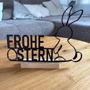 Osterdeko/ moderne Deko mit der Schrift "Frohe Ostern"/ Regaldeko/ 3D-Druck/ Aussteller/ Geschenkidee zu Ostern